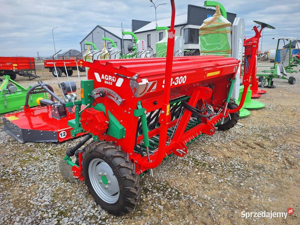 Siewnik zbożowy AgroMasz SR 300 SR 250 Meprozet Łuków