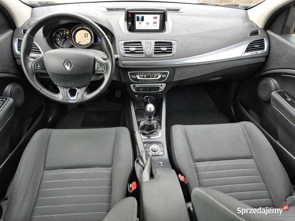 Renault Megane 12 TCe nawigacja klima czujniki Warszawa sprzedam