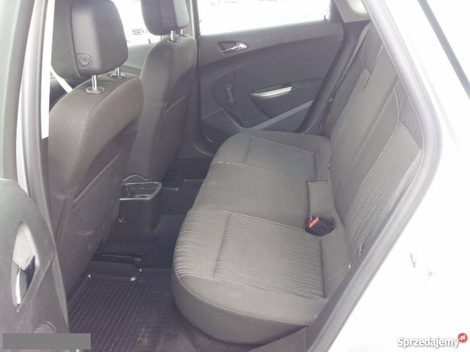 Na sprzedaż Opel Astra 2010 srebrny Astra opolskie