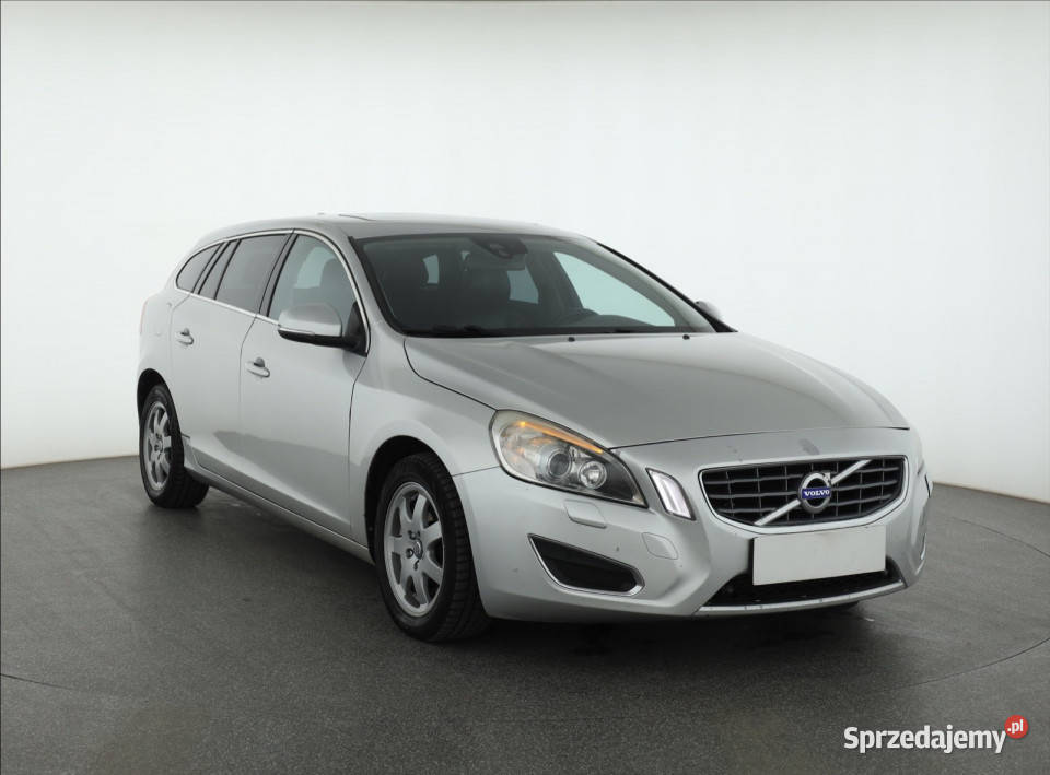 Volvo V60 D3 20 szyberdach Piaseczno