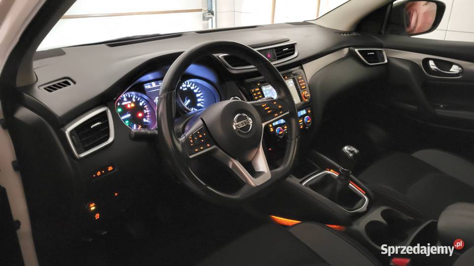 Nissan Qashqai TEKNA 13 DIGT 140 2019r Piękne i Samochody osobowe wielkopolskie