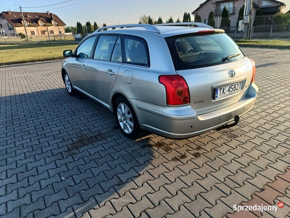 Toyota Avensis 2004 LPG Kielce