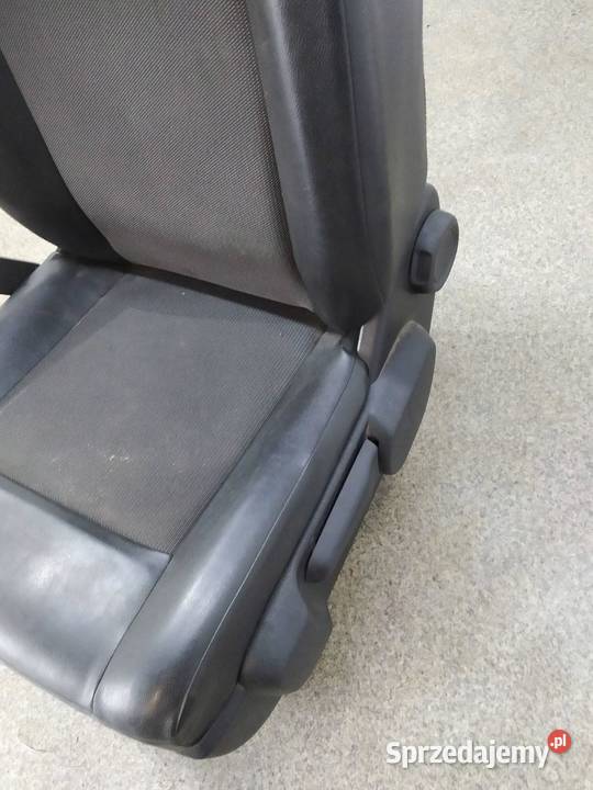 FOTELE LEWY KIEROWCY PÓŁSKÓRA JUMPY IV PROACE Rok produkcji 2018
