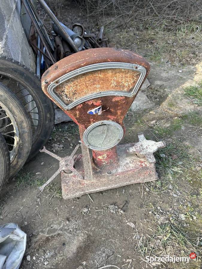 Waga z PRLu zabytkowa Opatów