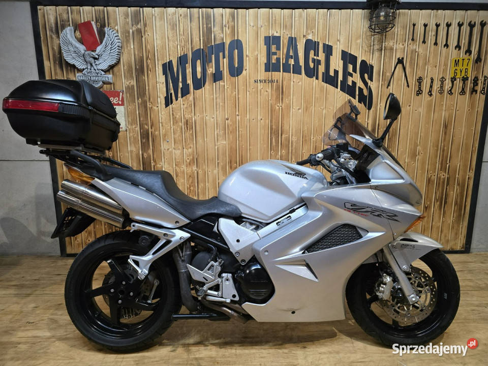 Honda VFR ZADBANY BŁYSZCZY technicznie super Stare Miasto