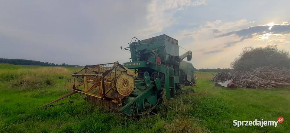 Kombajn John Deer 330