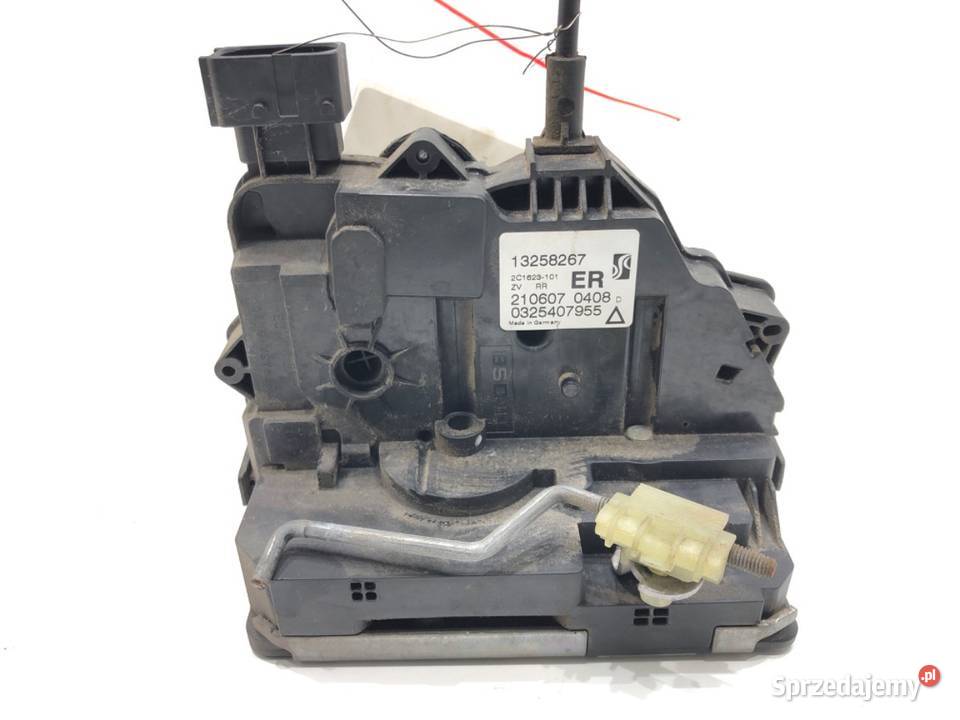 ZAMEK DRZWI PRAWY TYŁ OPEL CORSA D Hatchback osobowe podkarpackie