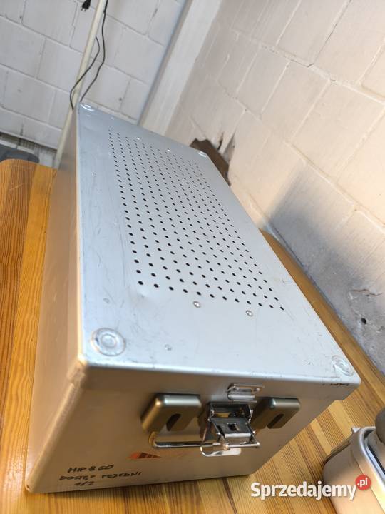 Pojemnik do wyjaławiania puszka do diatermi Jabłonna sprzedam