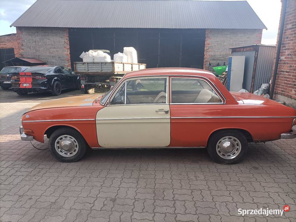 Audi 60L F103 1970 52KM Śmiłów