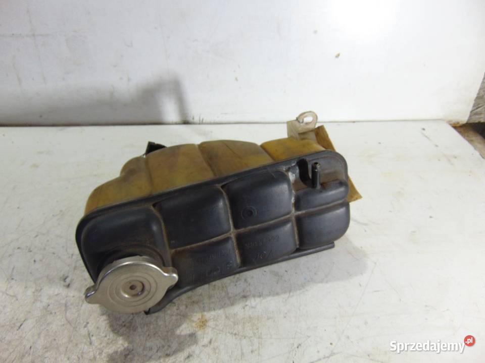 ZBIORNICZEK WYRÓWNAWCZY MERCEDES W202 2025000249