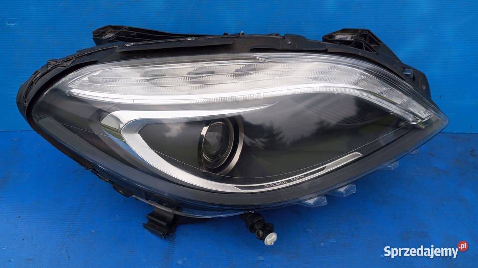 Reflektor Przód strona prawa MercedesBenz B W246 Nowy Tomyśl