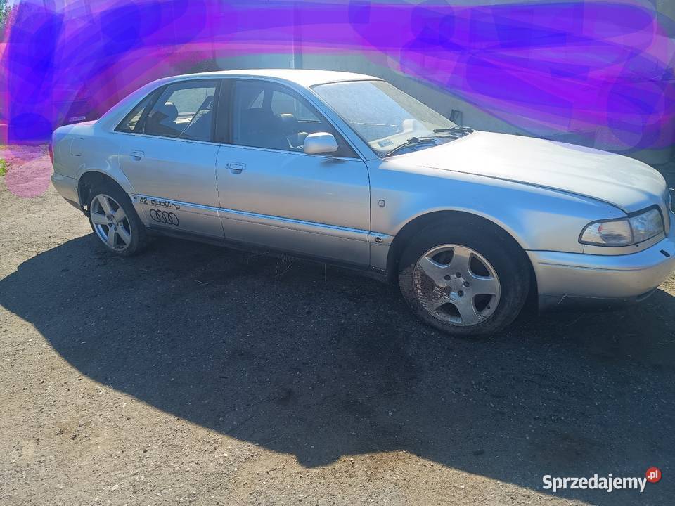 Audi A8 D2 42 Quatro z gazem Doręgowice
