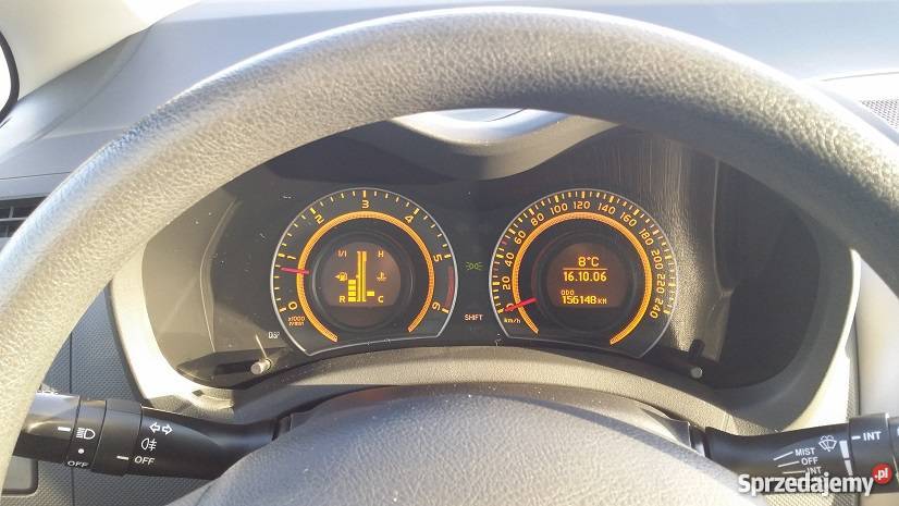 Polski Salon Serwisowana Klimatyzacja Niski elektryczne lusterka Toyota