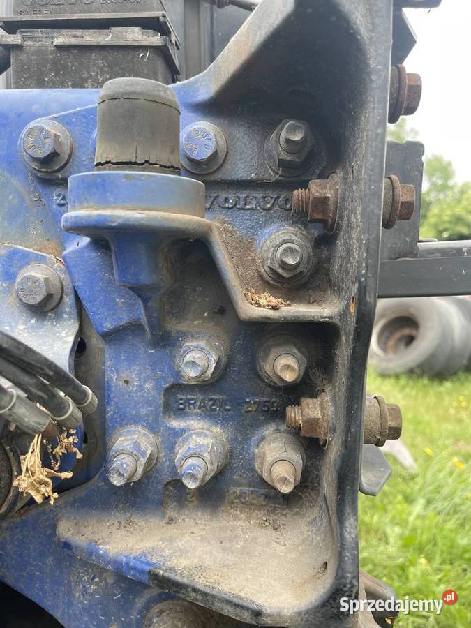 Volvo FH12 FH13 FM12 FM13 mocowanie zaczepu łapa