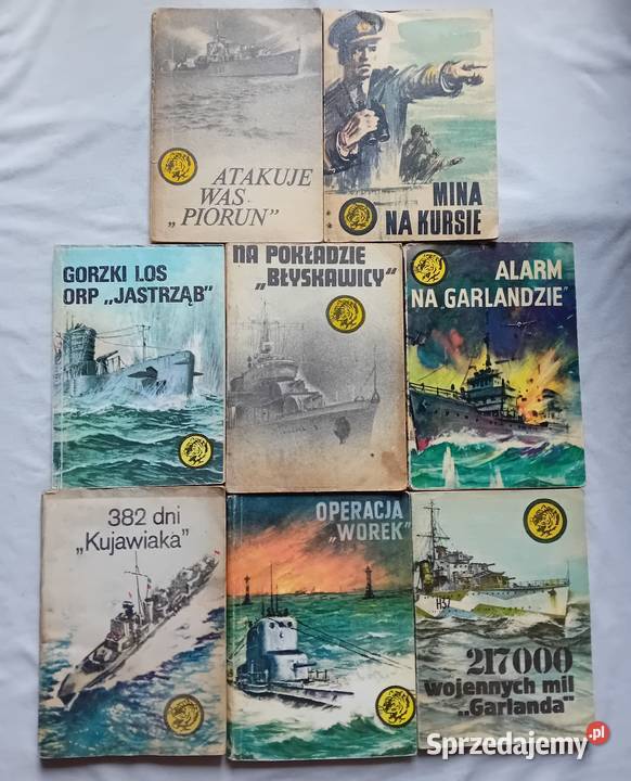 Zestaw 8 ksiażeczek z serii Żółty Tygrys z lat Koźminek