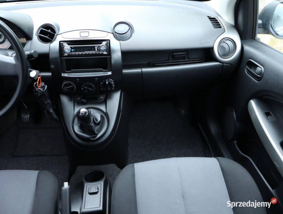 Mazda 2 13 i mazowieckie