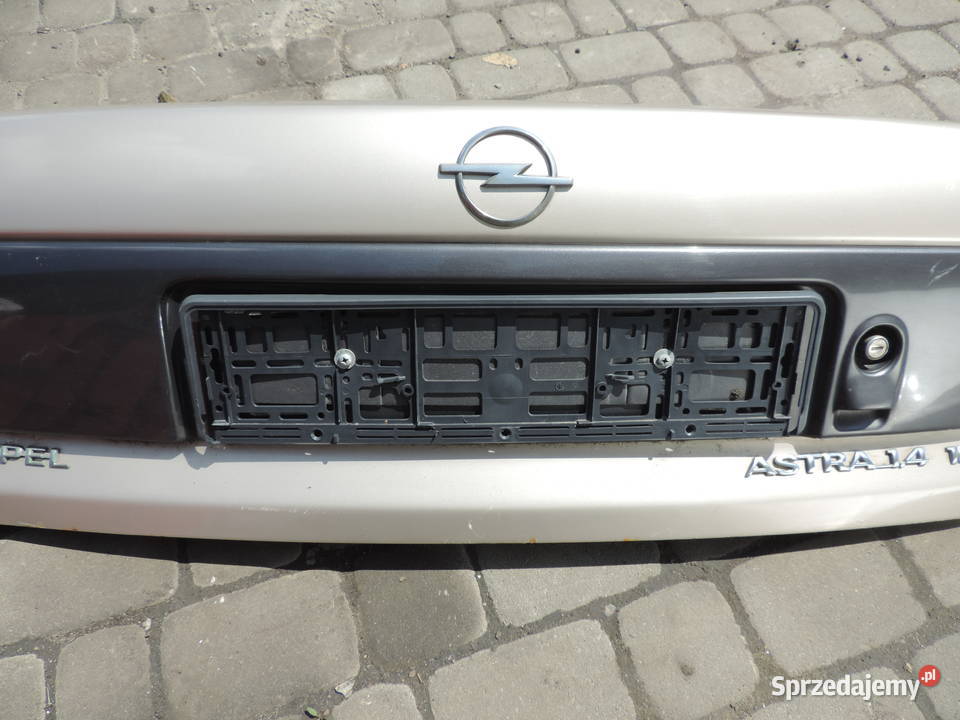 KLAPA BAGAŻNIKA TYŁ OPEL ASTRA F SEDAN Nowy Sącz