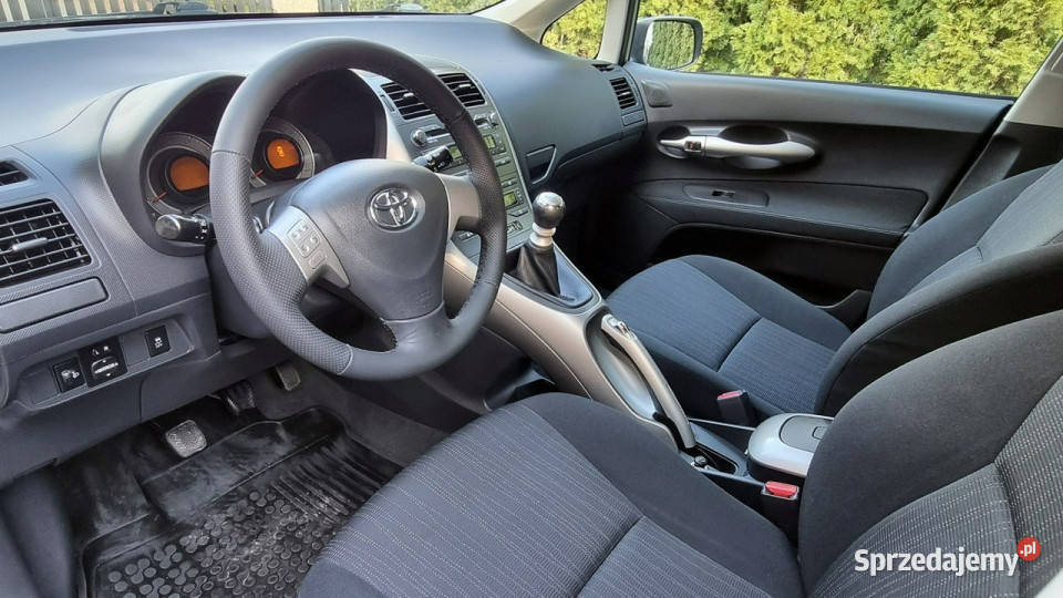 Toyota Auris LIFT 16 132 6 Bieg Climatron klimatyzacja Płońsk