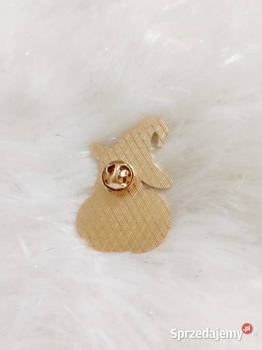 Broszka pin przypinka kot w dyni Halloween Olkusz