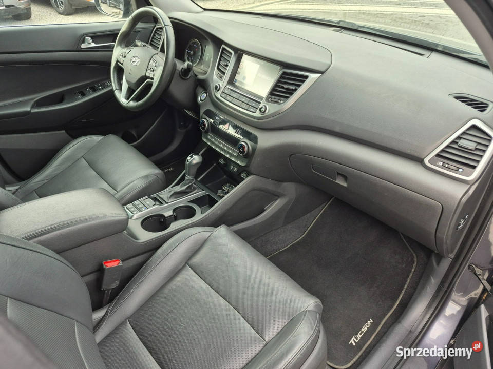 Hyundai Tucson 17crd 140 automat grzane Drelów