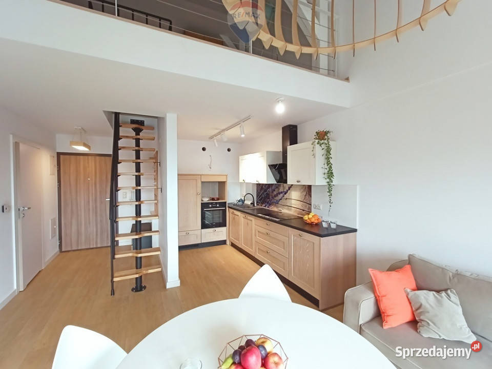 Nowoczesne dwupoziomowe mieszkanie w Centrum