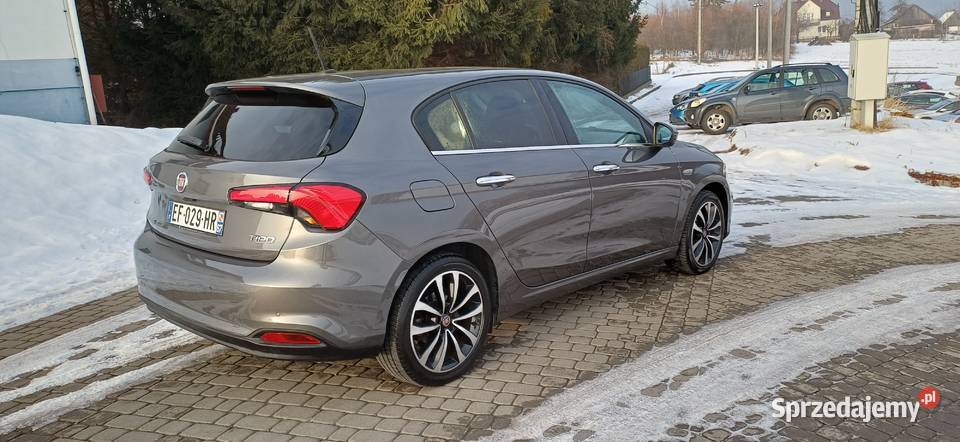 Fiat Tipo 14 120kameraNAVI czujnik zmierzchu Wadowice sprzedam