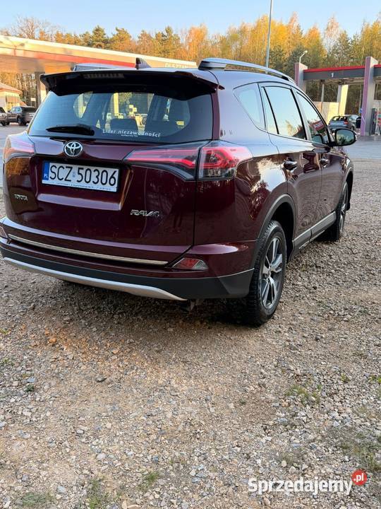 Toyota RAV4 niski przebieg nieuszkodzony Kusięta sprzedam