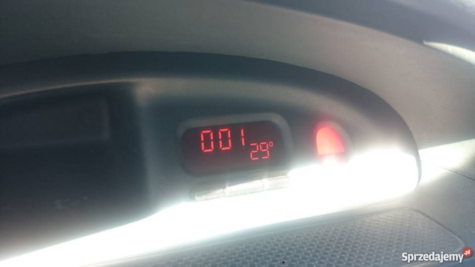 Renault Megane 16 90 1998r Sprowadzony z nieuszkodzony Miastko