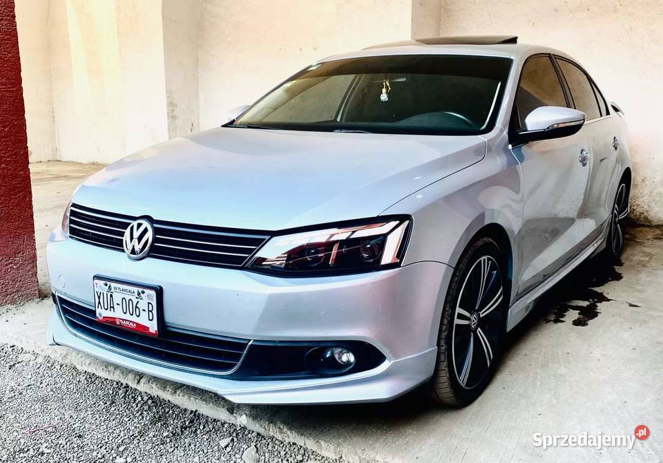 NOWE lampy przednie lampa przód VW Jetta 2010 Bełchatów sprzedam