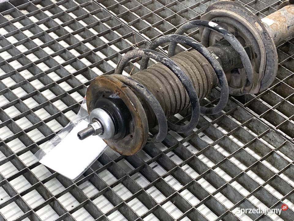 AMORTYZATOR PRAWY PRZÓD ZE SPRĘŻYNĄ TOYOTA YARIS