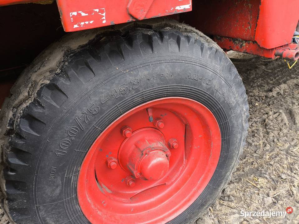 Rozrzutnik obornika Czarna Białostocka 4t dwu Grabiec sprzedam