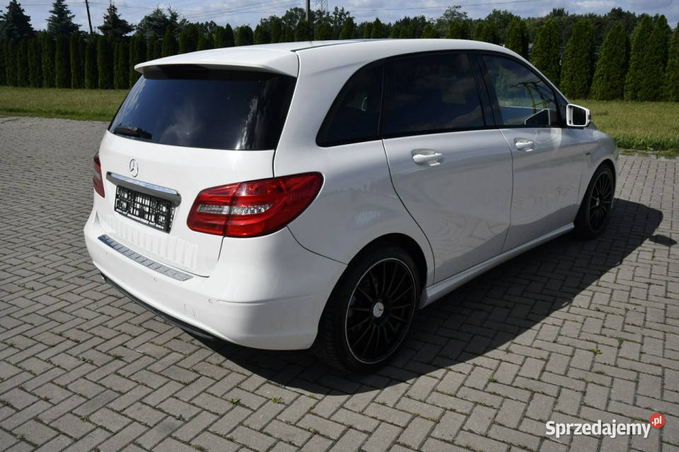 Mercedes B 180 16benz DUDKI11 manualna Kutno