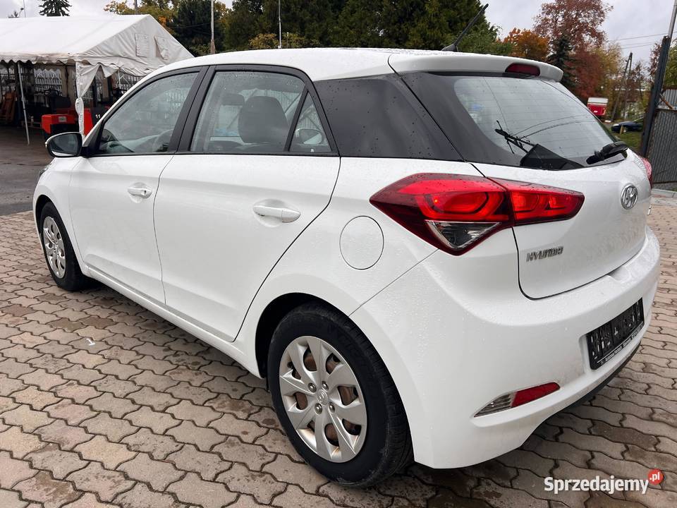 Hyundai i20 12 Classic Plus 2 Hyundai i20 12 Duchnice