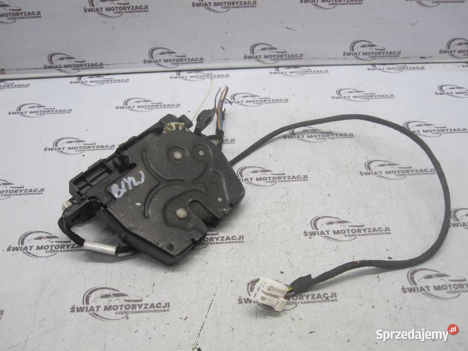 BMW F31 18 D 12r zamek klapy tył 966929108 świętokrzyskie