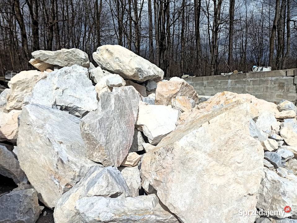 Głaz Kremowy duży Głaz Kamień Biały Marianna małopolskie Oświęcim