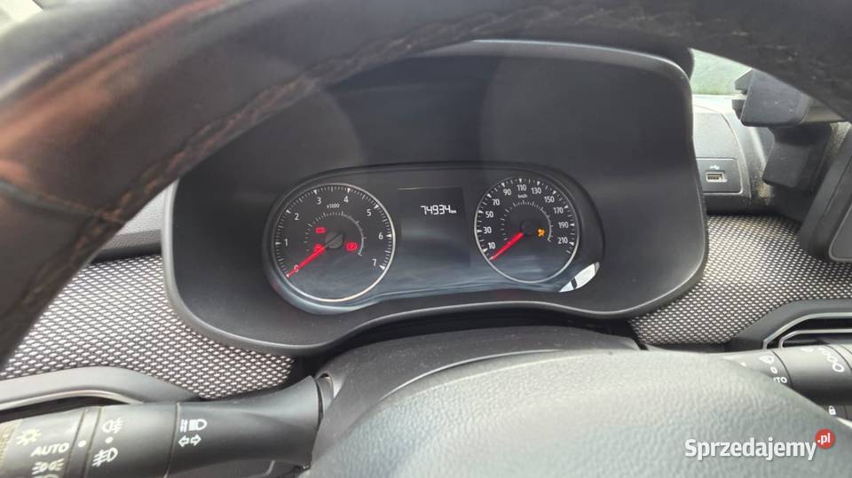 Dacia Sandero Salon ASO bezwypadkowy pełny VAT Sanok
