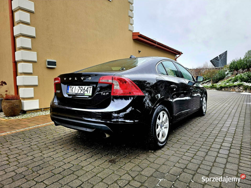 Volvo S60 16 T4 180 Bezwypadek Serwis II 2010 1598cm3 Zagnańsk