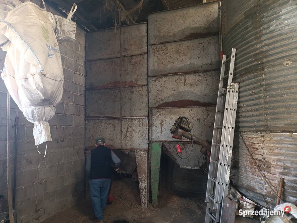 Silos zbożowe dwie sztuki wymiary 15154 pomorskie