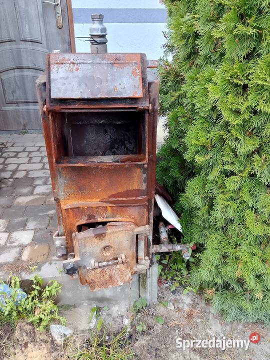 Sprzedam uszkodzony piec CO Kotły i Piece CO Chełm