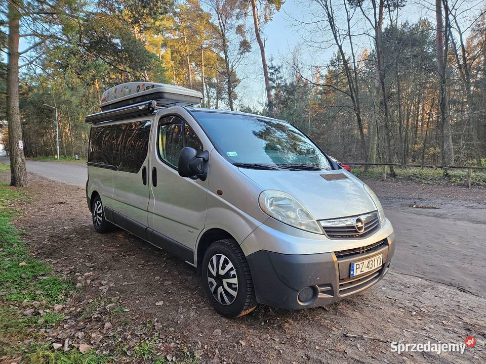Opel Vivaro 20 2012 Kampervan Poznań