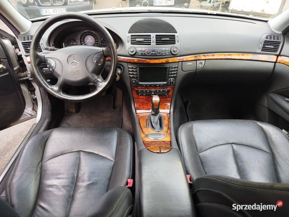Mercedes w211 E240 V6 4matic full 177KM Klasa E Częstochowa