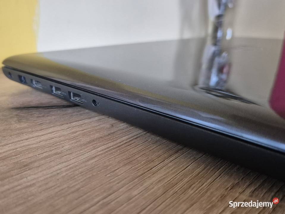 Laptop Dell Inspiron 5767 i7 7th 16gb Ram 17 R7 16GB Boronów