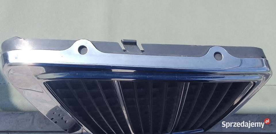 ATRAPA chłodnicy GRILL Mercedes W210 E 19952002 Rewal