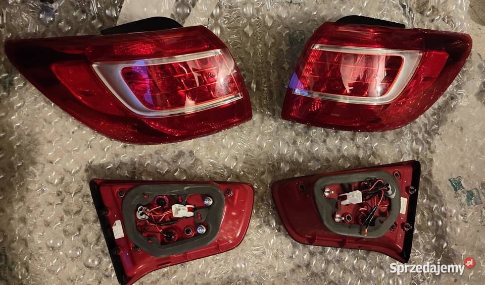 Lampa lampy tylne Kia Sportage III Błonie