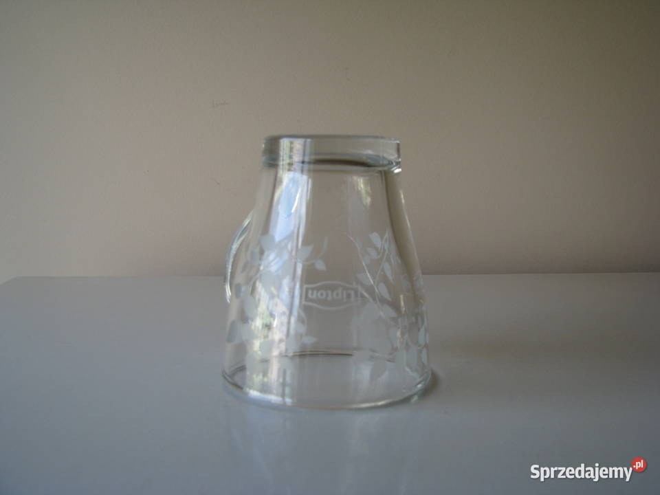 Szklanka kubek szklany Lipton przezroczysty Brzegi