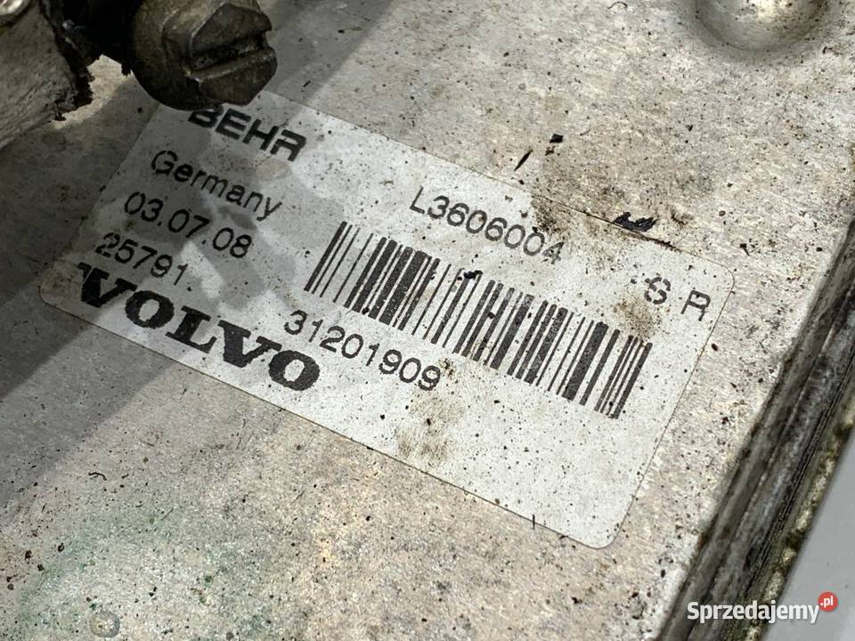 CHŁODNICA OLEJU VOLVO V70 III 31201909 25 200 Chłodnice oleju
