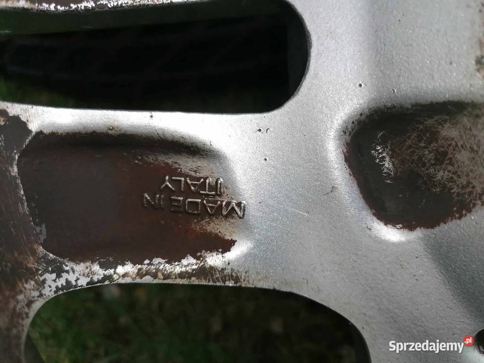 Felgi aluminiowe MOMO Ferrari 15 5x120 Konstantynów Łódzki