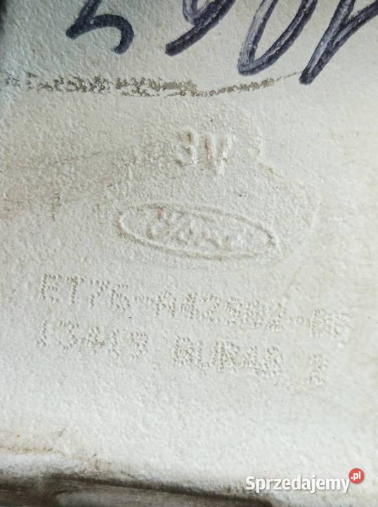 ZAWIAS DRZWI LEWY PRAWY KOMPLET ET76A42902AF osobowe