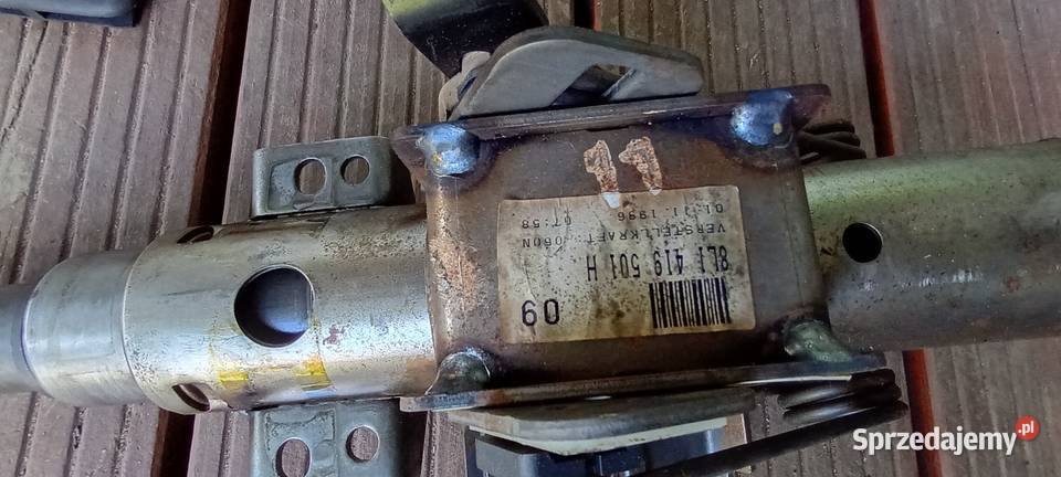 KOLUMNA KIEROWNICZA AUDI A3 8L 98R 16B Iłownica