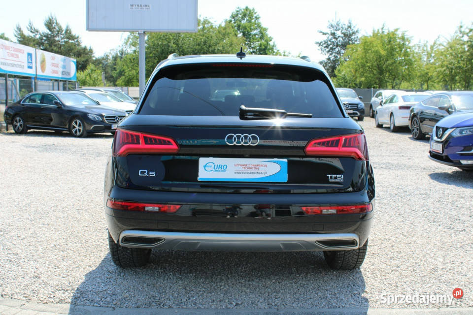 Audi Q5 Quattro 252HP Panorama Alkantara Fvat kamera cofania Warszawa sprzedam